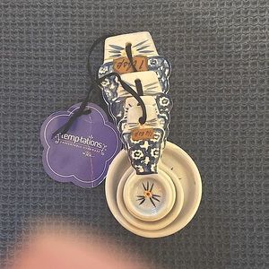 Temp-tations Old World Measuring Spoons